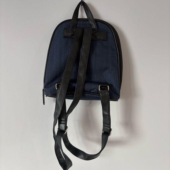 Vintage Roots Mini Blue BackPack - Picture 6 of 12